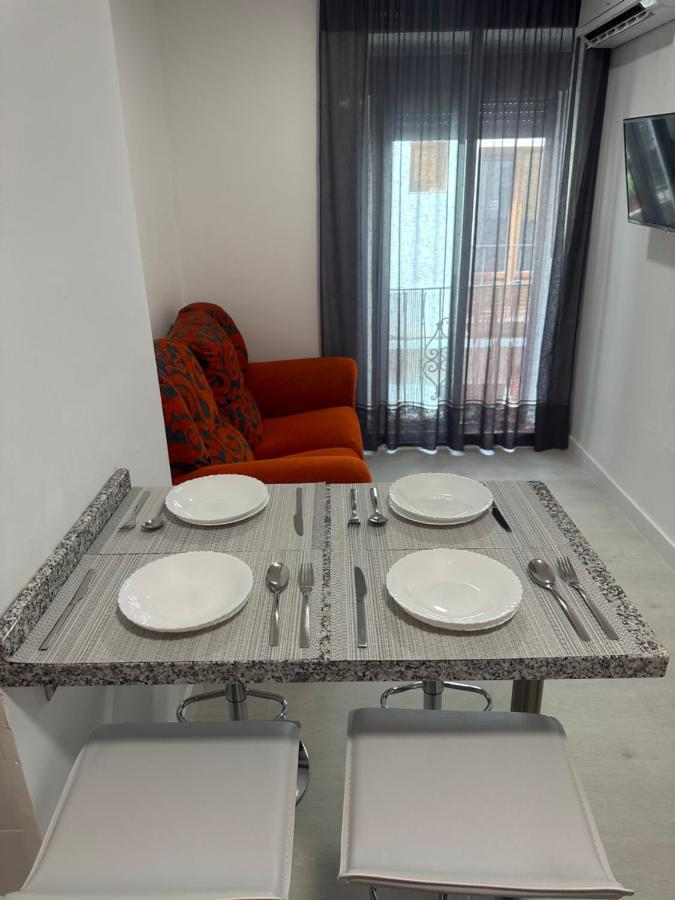 Piso En El Centro De Granada Apartment Exterior photo